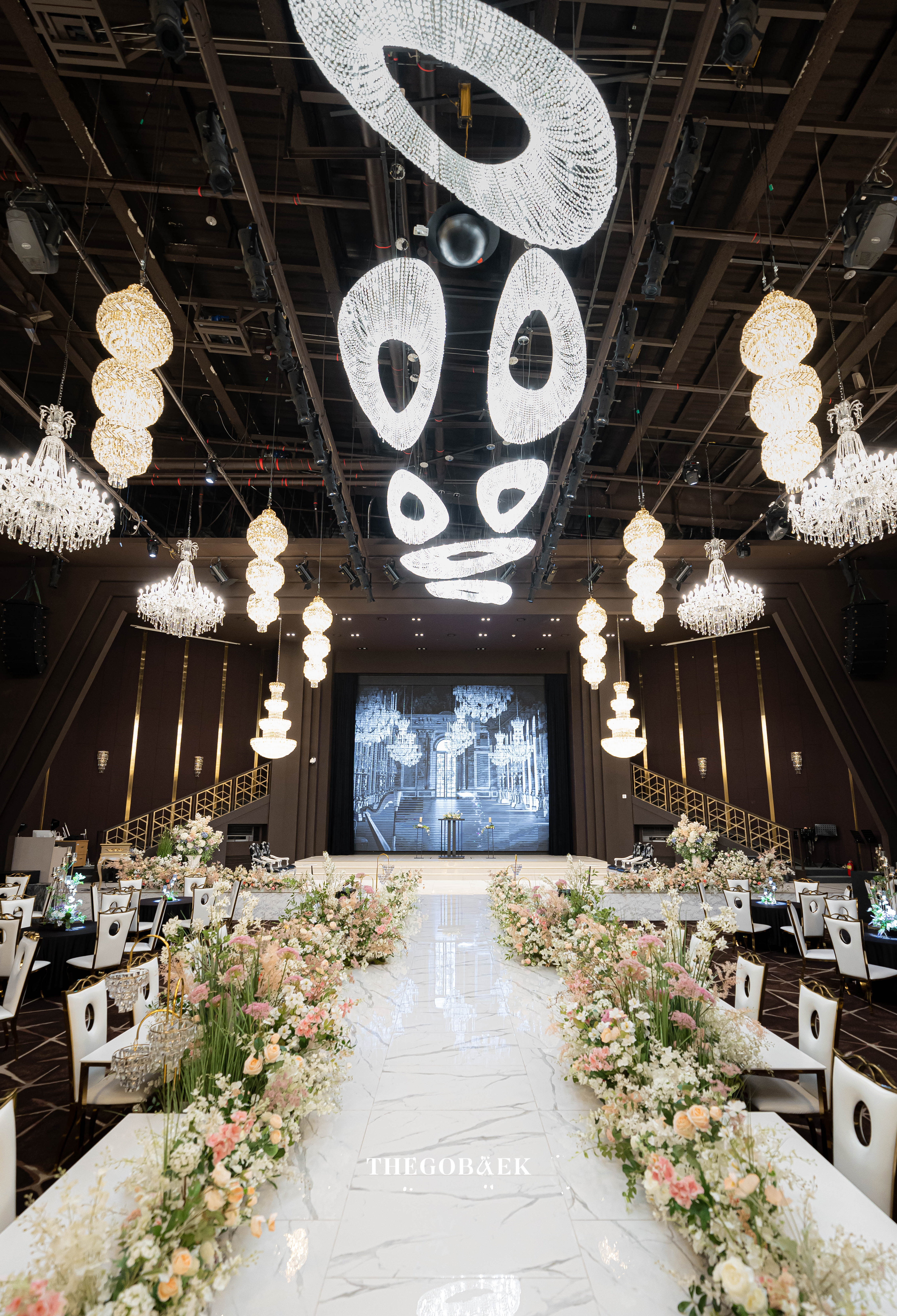 3층 콘서트홀 (1) 메인.jpg