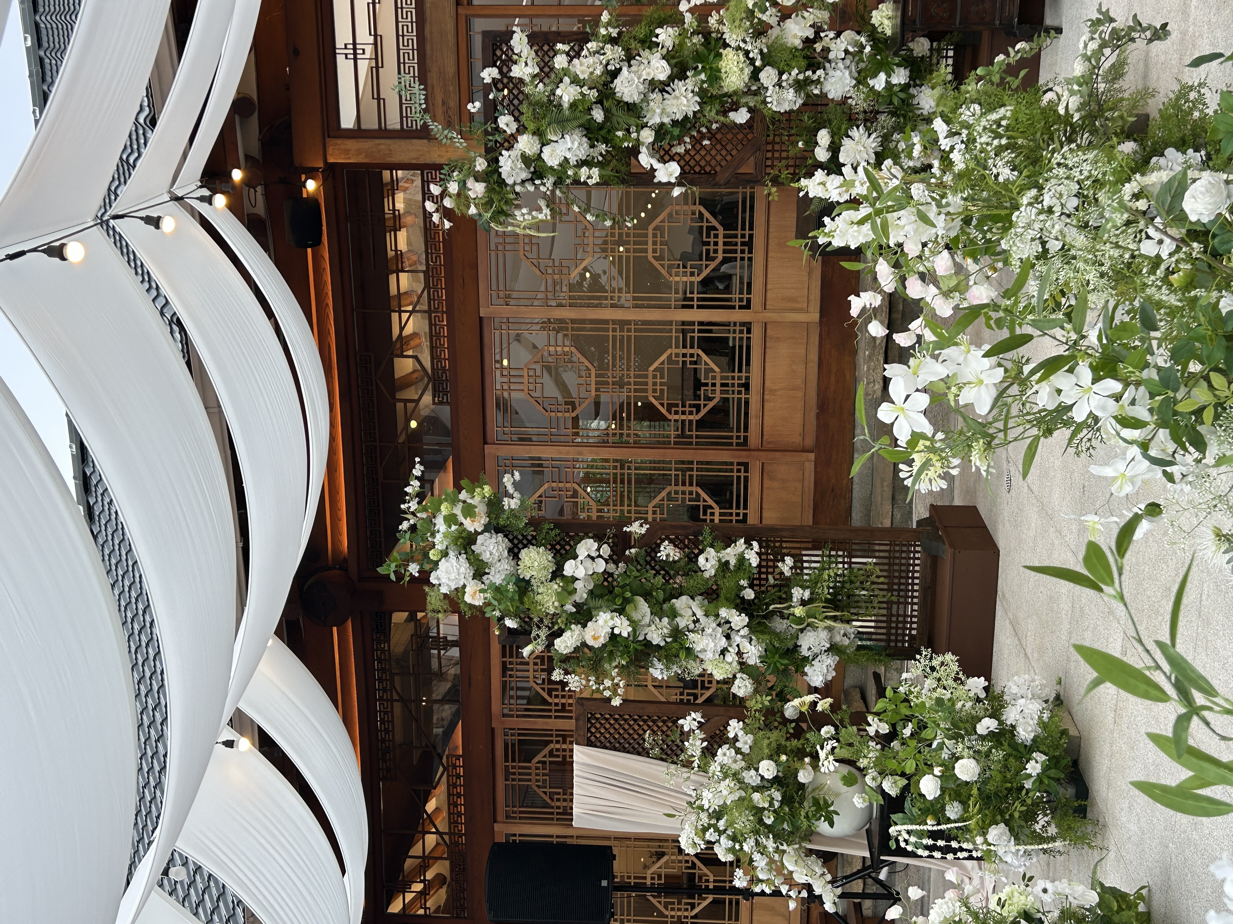 1층 야외한옥 메인.JPG